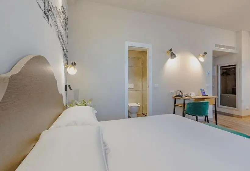 سوییت جونیور, Fh55 Grand Hotel Mediterraneo