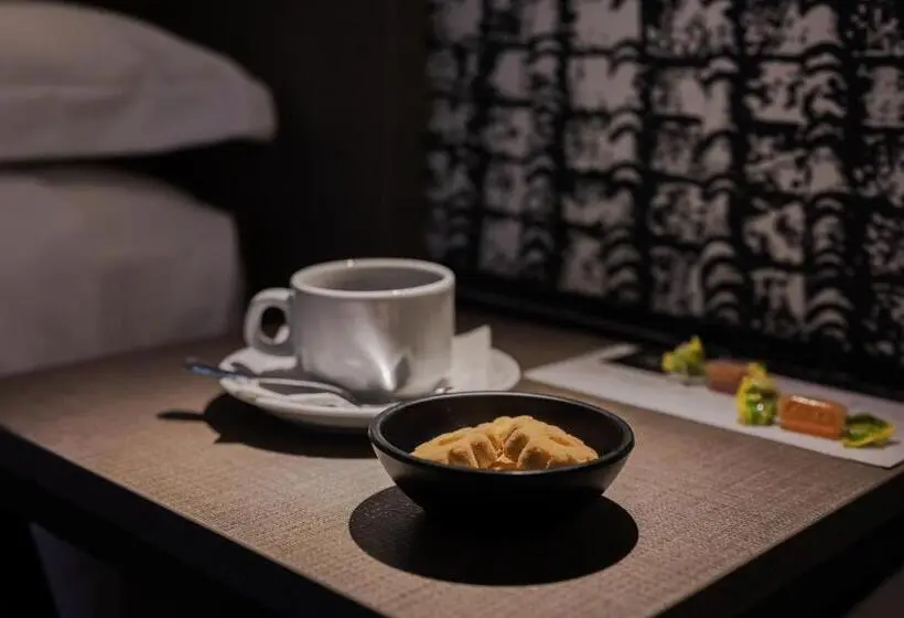 اتاق کلاسیک چهارنفره, Fh55 Grand Hotel Mediterraneo