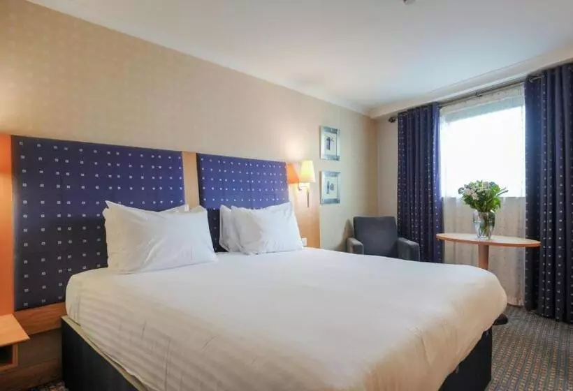 スタンダードルーム, The Bolton Stadium Hotel, A Member Of Radisson Individuals