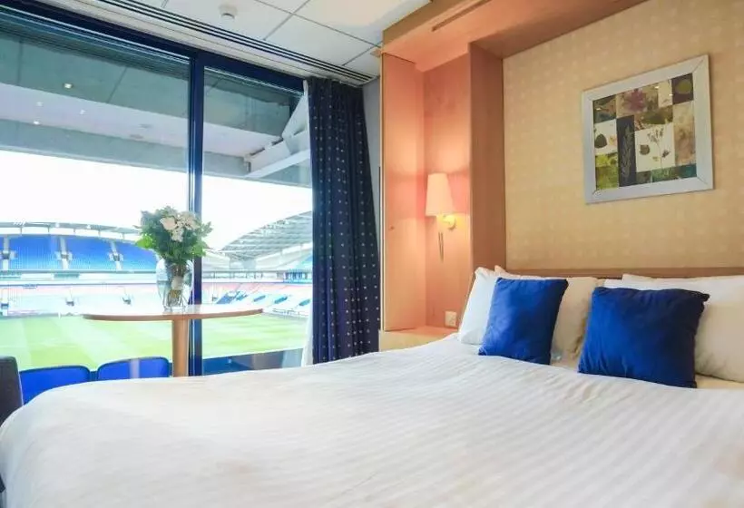 シングルデラックスルーム, The Bolton Stadium Hotel, A Member Of Radisson Individuals