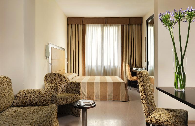 اتاق کلاسیک چهارنفره, Fh55 Grand Hotel Mediterraneo