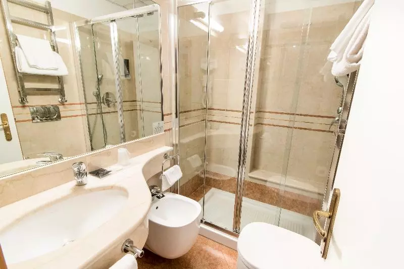 اتاق کلاسیک, Fh55 Grand Hotel Mediterraneo
