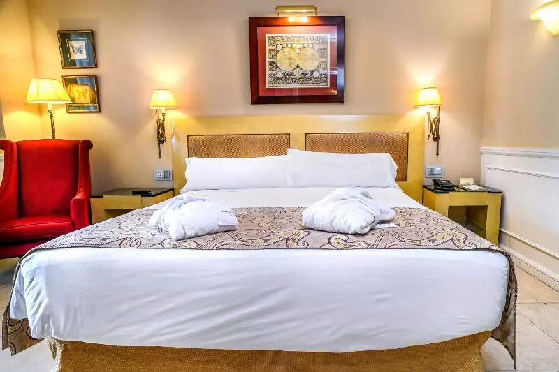 اتاق سوپریور خانوادگی, Fh55 Grand Hotel Mediterraneo