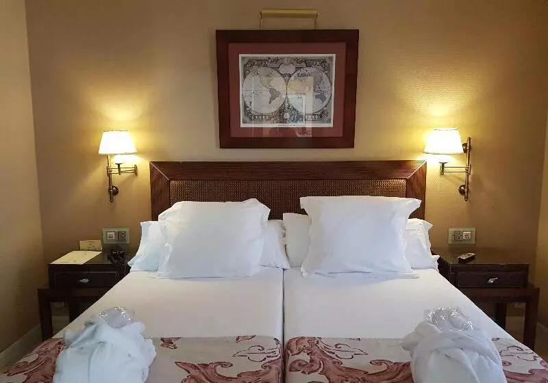 اتاق سوپریور خانوادگی, Fh55 Grand Hotel Mediterraneo