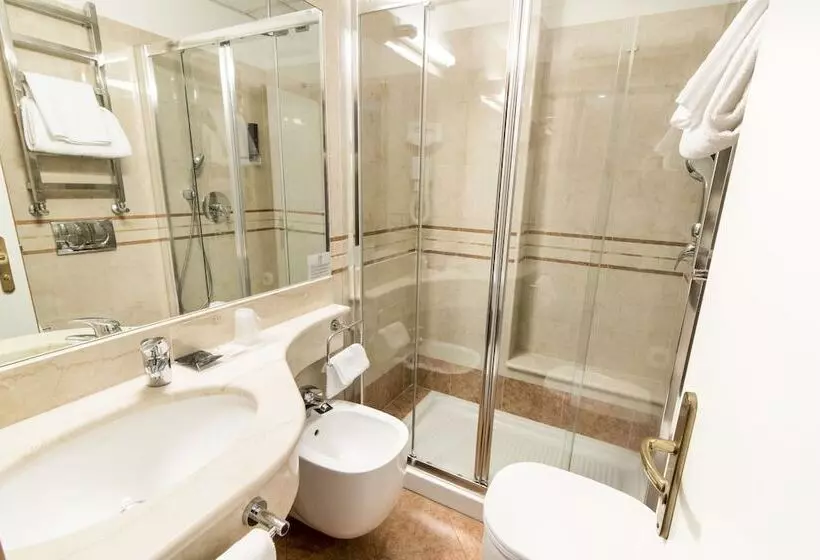 اتاق کلاسیک, Fh55 Grand Hotel Mediterraneo