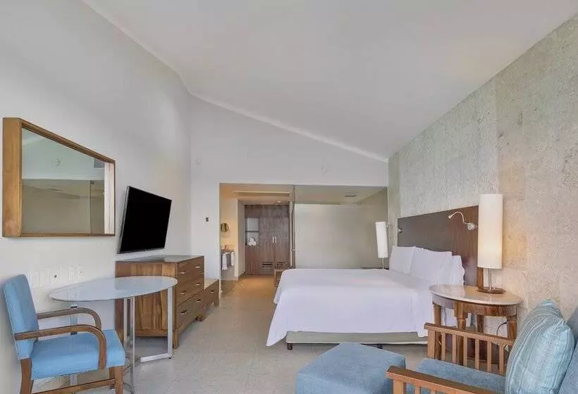 سوییت خانوادگی, Fiesta Americana Condesa Cancun - All Inclusive