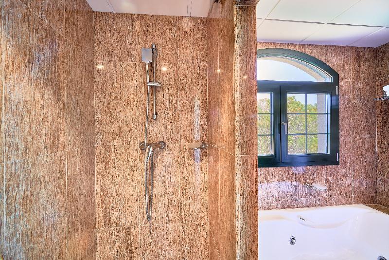 חדר סטנדרט, Fontecruz ávila