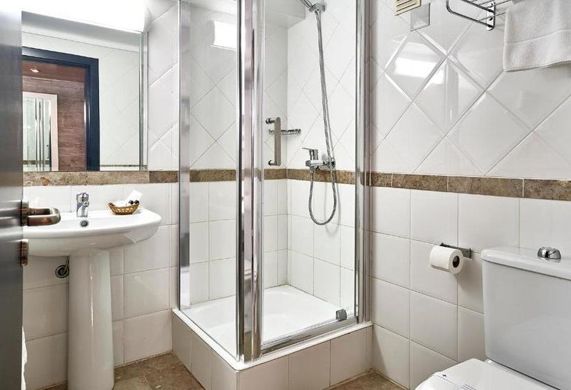 اتاق استاندارد یک نفره, Galeria Suite