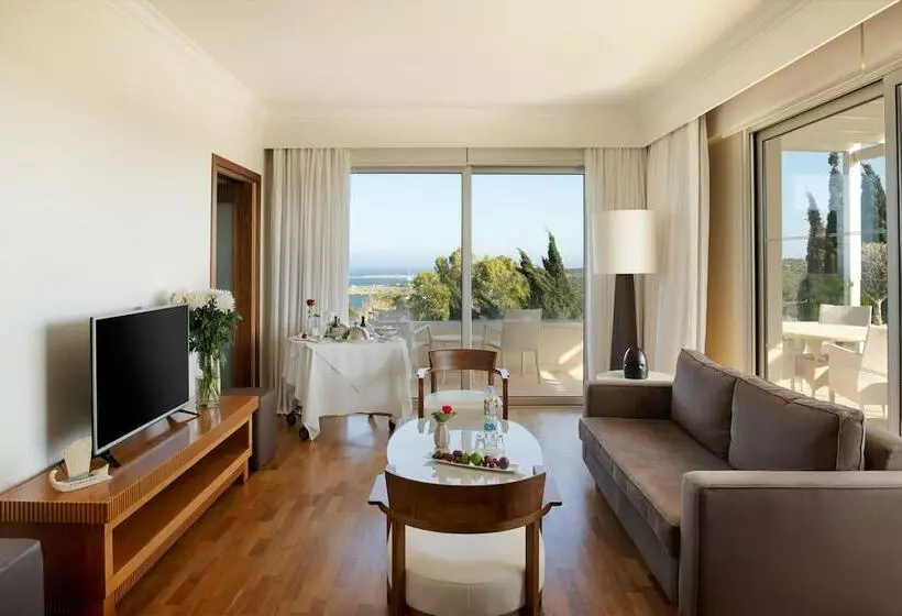 Deluxe Suite Sea View, Grecian Park