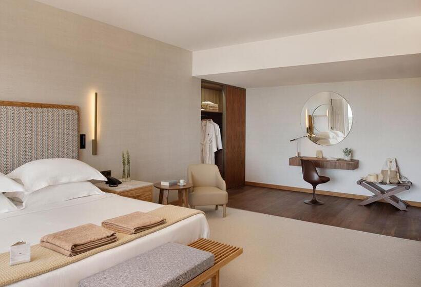 스위트 킹사이즈 침대, Grecian Park