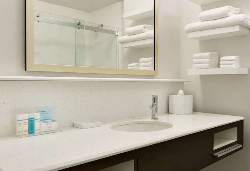 חדר סטנדרט עם מיטת קינג, Hampton By Hilton Rome North Fiano Romano