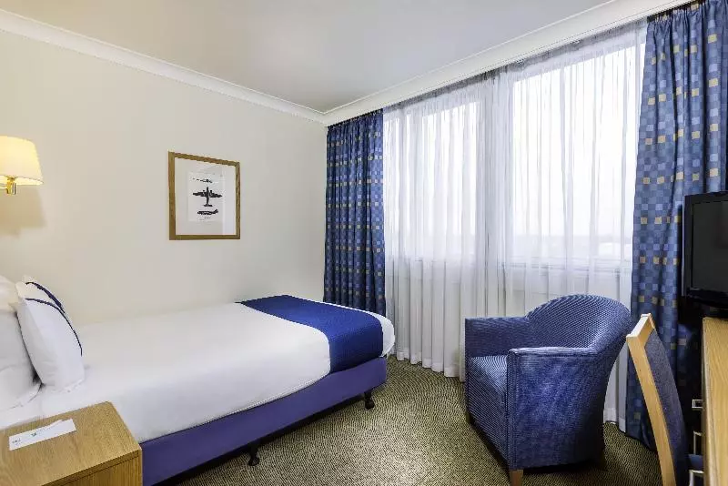 スタンダードシングルルーム, Holiday Inn   Glasgow Airport, An Ihg