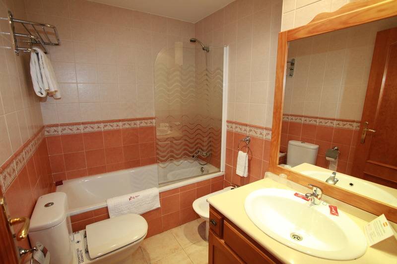 スタンダードルーム, La Bodega