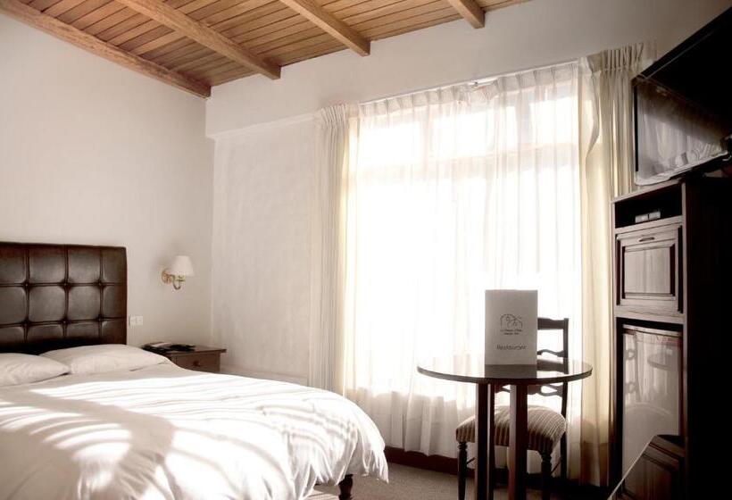 اتاق استاندارد سه نفره, La Maison D Elise