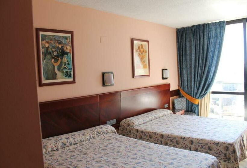 غرفة إقتصادية, Marina Resort Benidorm