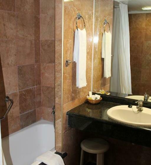 غرفة قياسية مزوَّدة بشُرفة, Marina Resort Benidorm