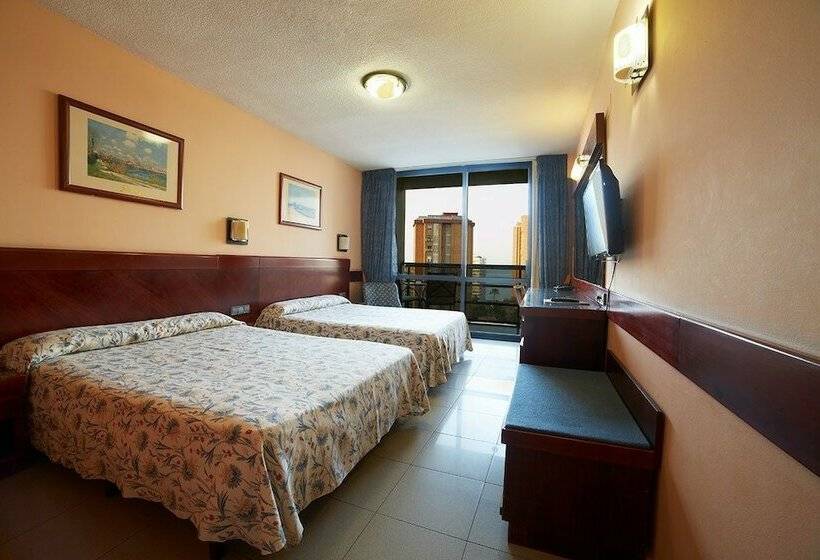 غرفة قياسية مزوَّدة بشُرفة, Marina Resort Benidorm