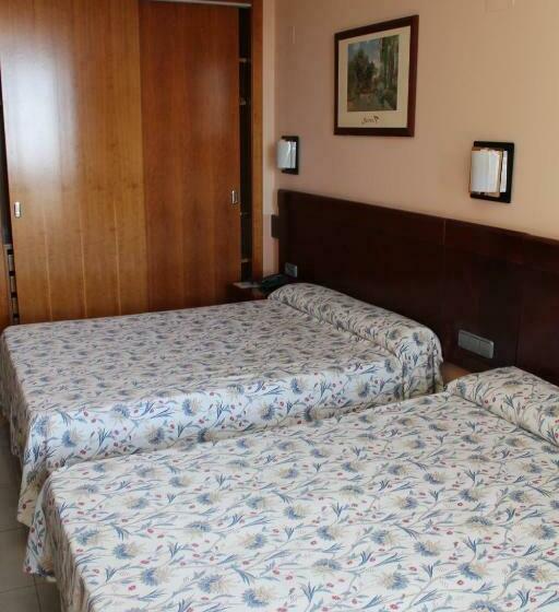 غرفة عائلية, Marina Resort Benidorm