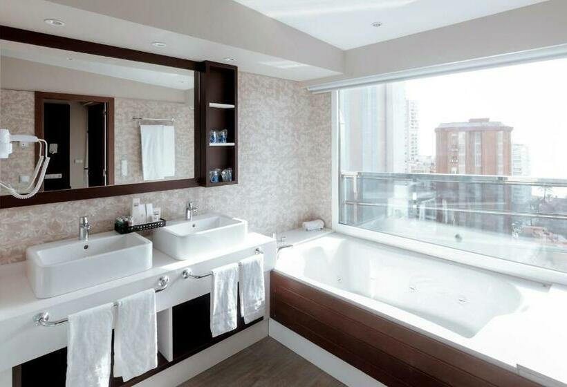 غرفة بريميوم عائلية, Marina Resort Benidorm