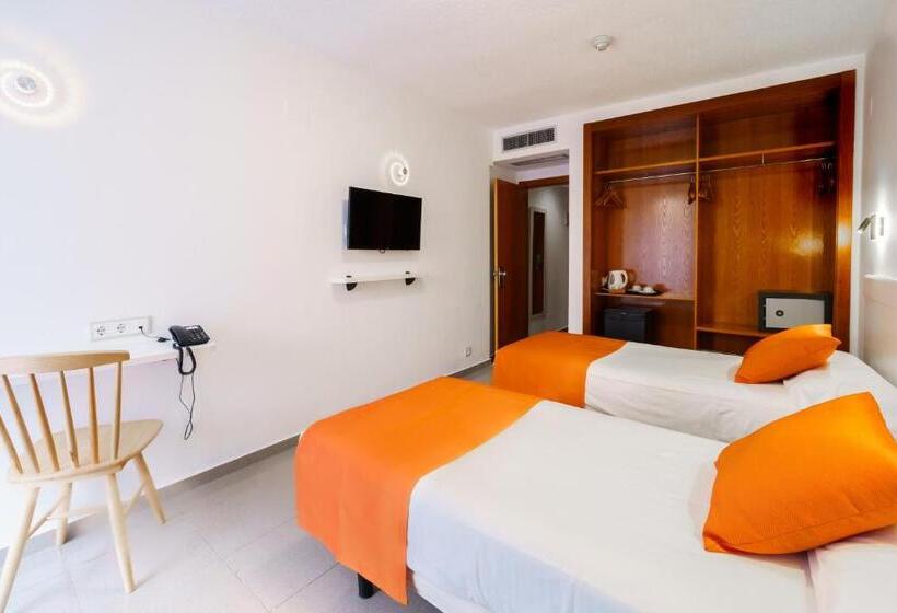 이코노미 룸, Marina Resort Benidorm