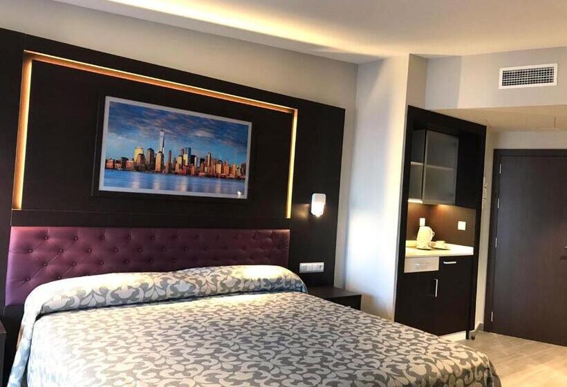 غرفة بريميوم عائلية, Marina Resort Benidorm