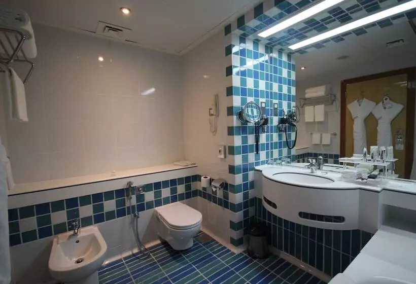 سوییت اجرایی, Mercure Grand Jebel Hafeet