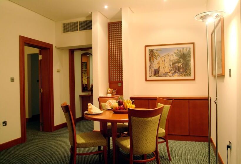 سوییت اجرایی, Mercure Grand Jebel Hafeet