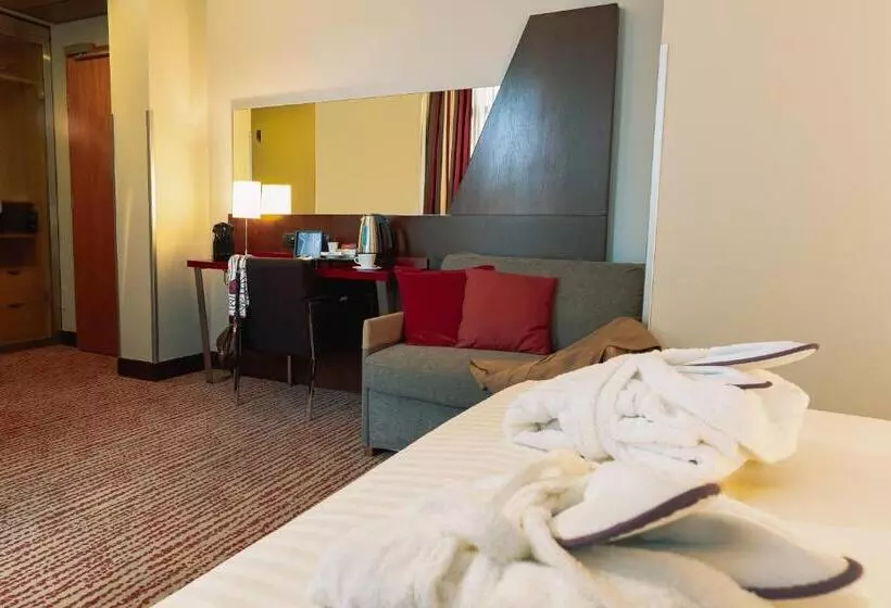 Prestige Room