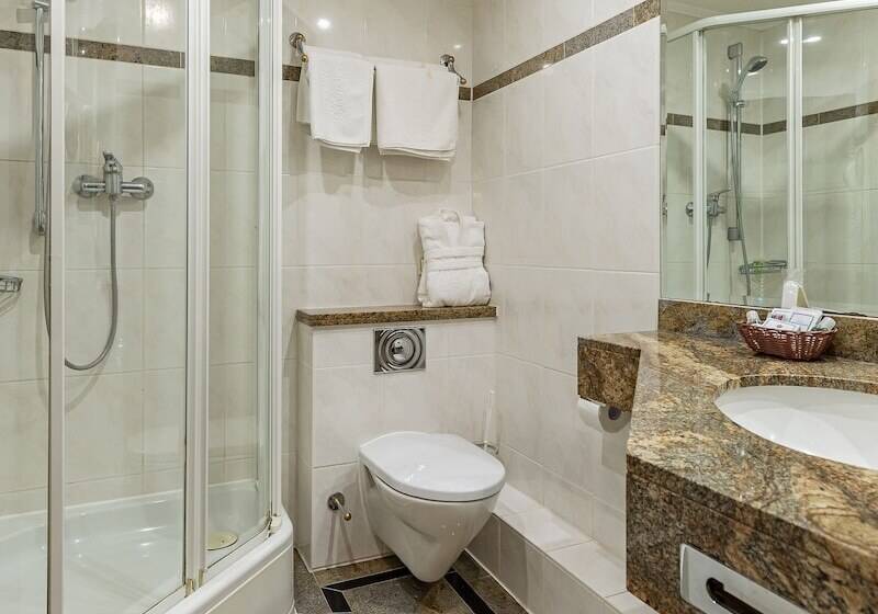 Standart Oda, Natsionalny