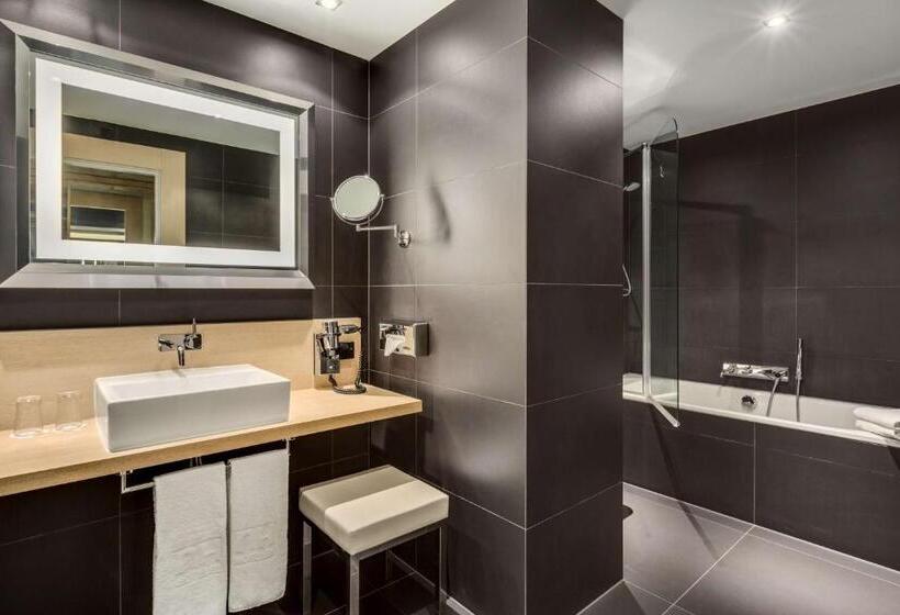 수피리어 룸, NH Groningen