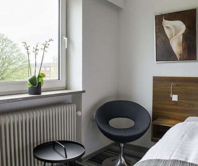 غرفة قياسية, østergaards