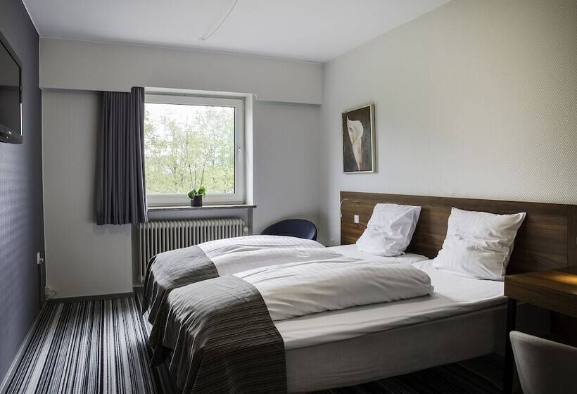 غرفة قياسية, østergaards