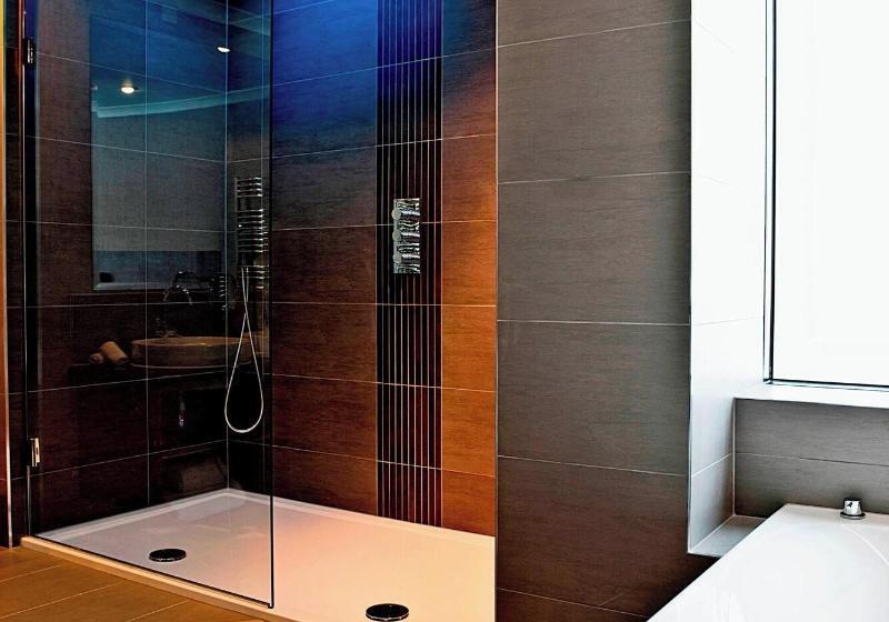 带大床的套房, The Glasshouse, Autograph Collection