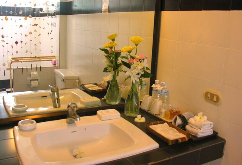 高级大房间, White House Beach Resort