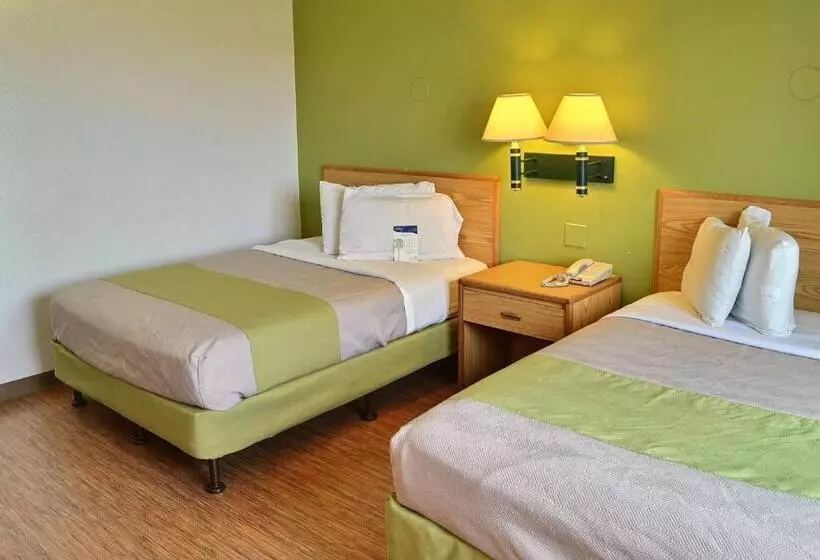 デラックスの４人部屋, Motel 6billings, Mt  North