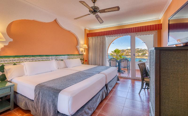 스탠다드 룸, Playacálida