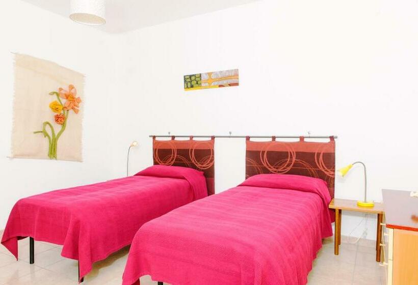 חדר סטנדרט, Babbai Giommi