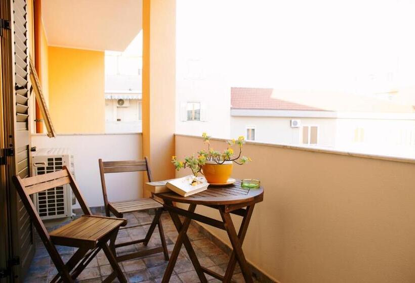 Comfort room with balcony, Babbai Giommi