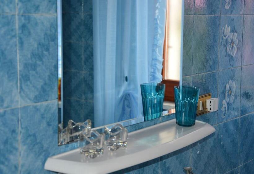 정원 전망 4인용 스탠다드 룸, B&b Casa Amabili