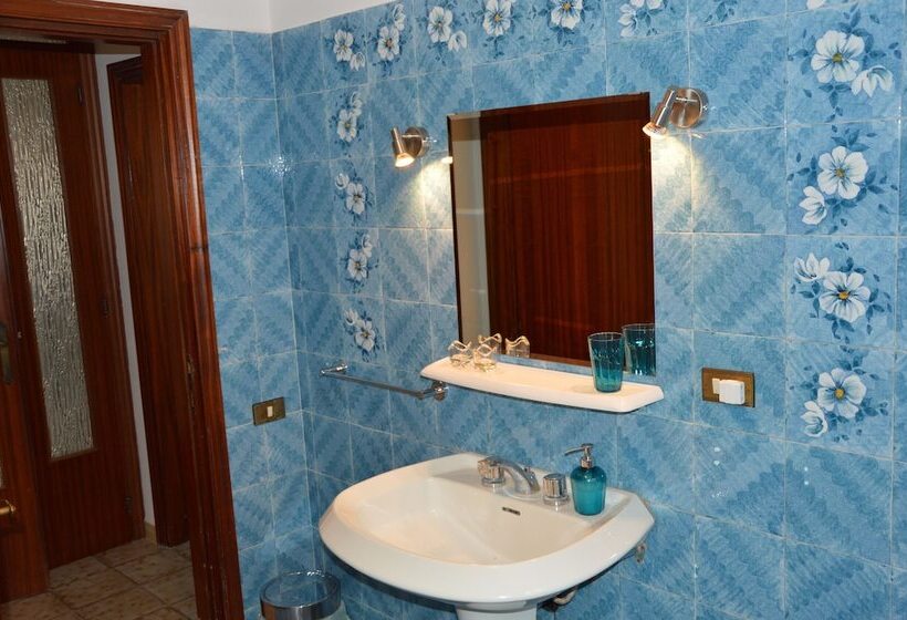 정원 전망 4인용 스탠다드 룸, B&b Casa Amabili