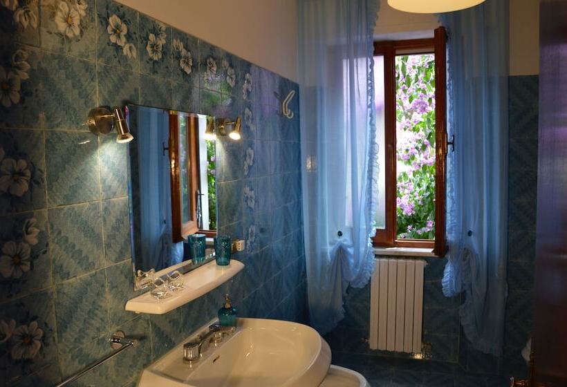 정원 전망 4인용 스탠다드 룸, B&b Casa Amabili