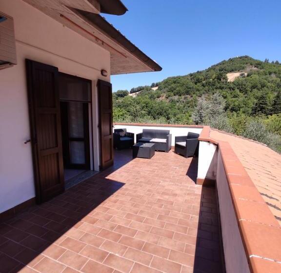 סוויטה משפחתית, B&b La Poiana