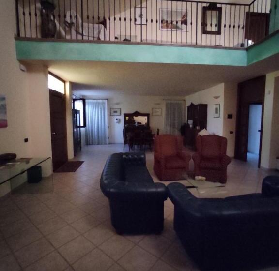 חדר סטנדרט לארבעה, B&b La Poiana