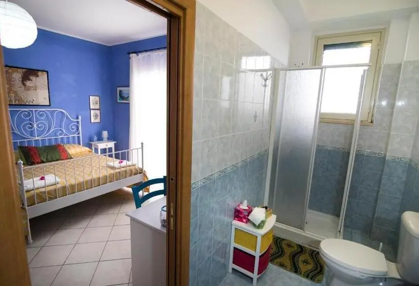 اتاق استاندارد چهار تخته, B&b Miroca