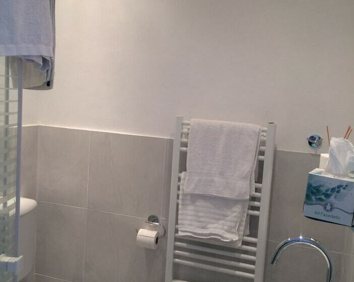 חדר בסיסי, Casa Friano