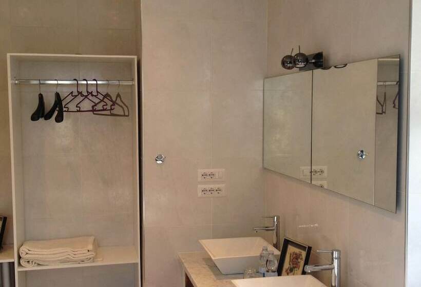 דירת חדר בסיסית, Casa Friano