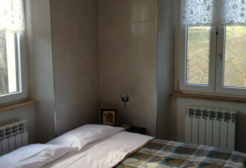 شقة أساسية غرفة واحدة, Casa Friano