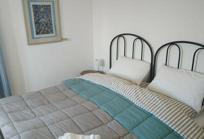 חדר בסיסי, Casa Friano