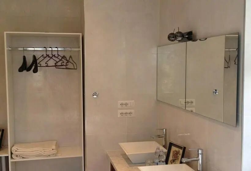 １ベッドルームベーシックアパートメント, Casa Friano