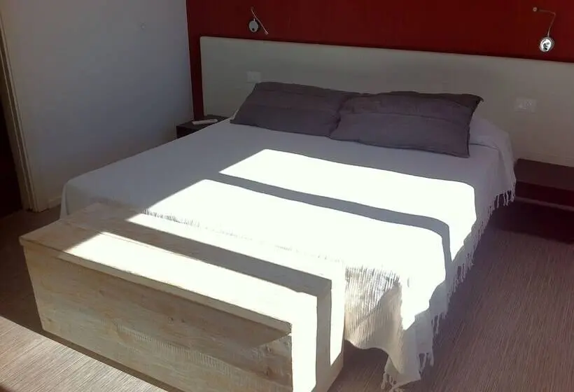 Standard Kolmen Hengen Huone, Al Mare